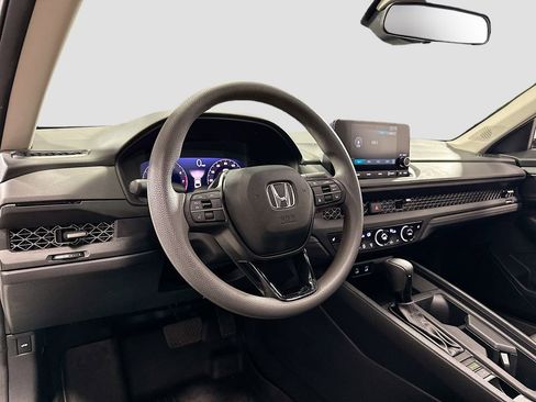 Used 2024 Honda Accord EX image 10