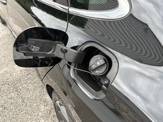 Used 2023 Hyundai Sonata SEL Plus w/ Preferred Accessory Package FWD image 19
