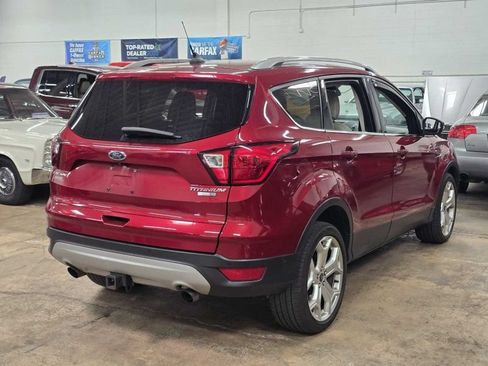 Used 2019 Ford Escape Titanium AWD/4WD image 5