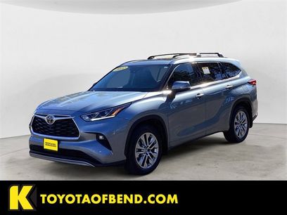Certified 2022 Toyota Highlander Platinum