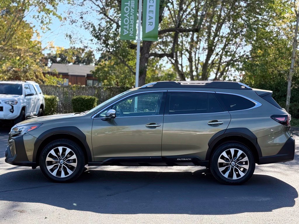 Used 2024 Subaru Outback Touring XT AWD/4WD image 2