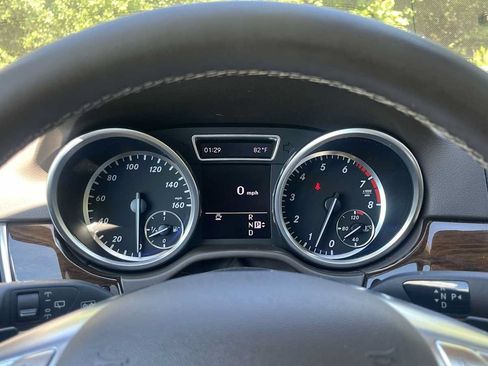 Used 2012 Mercedes-Benz ML 350 4MATIC image 49