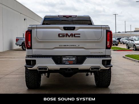 Used 2025 GMC Sierra 1500 Denali w/ Technology Package AWD/4WD image 8