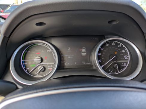 Used 2022 Toyota Camry XLE image 28