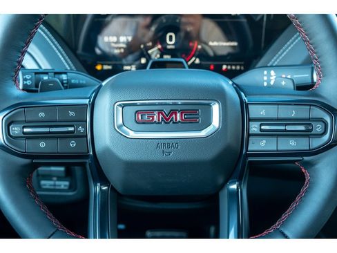 New 2026 GMC Yukon AT4 Ultimate w/ LPO, Floor Liner Package AWD/4WD image 18