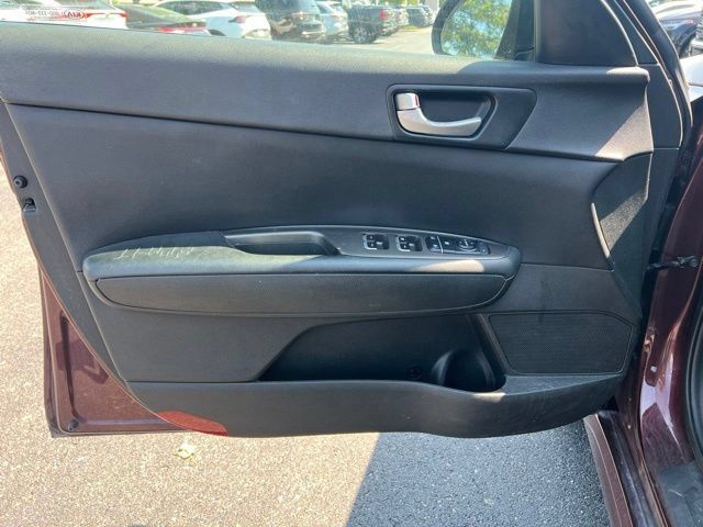 Used 2019 Kia Optima LX FWD image 23