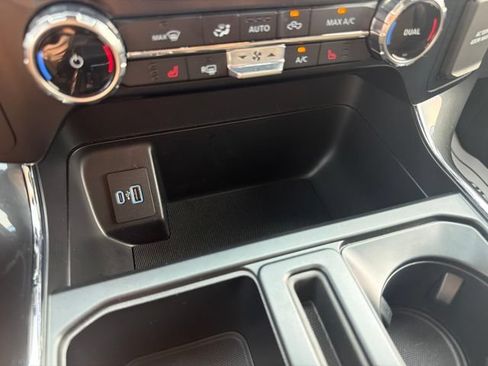 Used 2022 Ford F150 XLT w/ Equipment Group 302A High AWD/4WD image 31