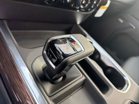 New 2026 Chevrolet Silverado 1500 LT Trail Boss w/ Convenience Package II image 12