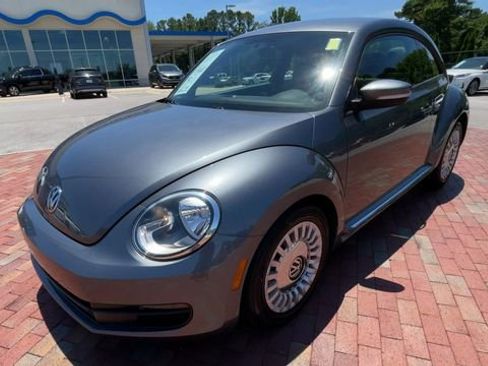 Used 2014 Volkswagen Beetle 1.8T FWD image 5