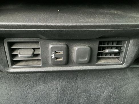 Used 2019 GMC Sierra 1500 SLE w/ SLE Value Package image 59