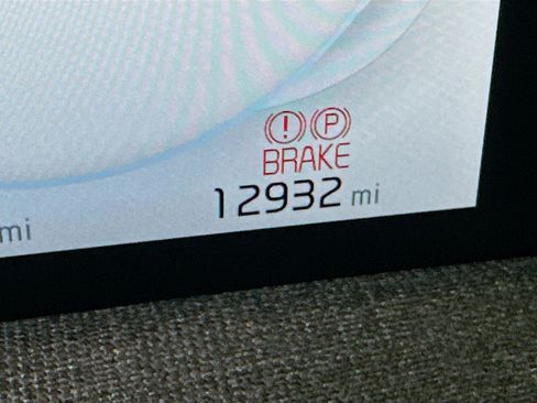 Used 2024 Kia EV6 Light image 19