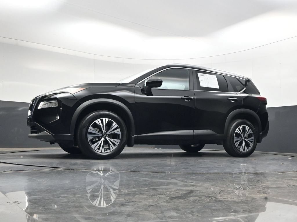 Certified 2023 Nissan Rogue SV w/ SV Premium B Package AWD/4WD image 48