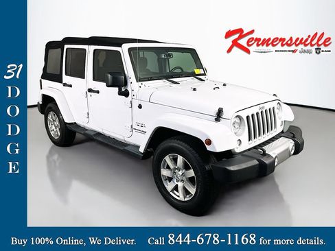 Used 2018 Jeep Wrangler Unlimited Sahara w/ Connectivity Group AWD/4WD image 1