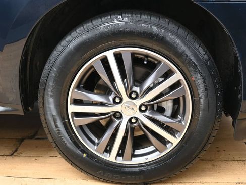Used 2019 INFINITI QX60 Luxe AWD/4WD image 11