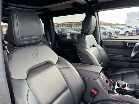 New 2025 Ford Bronco Big Bend w/ Black Diamond Package image 25