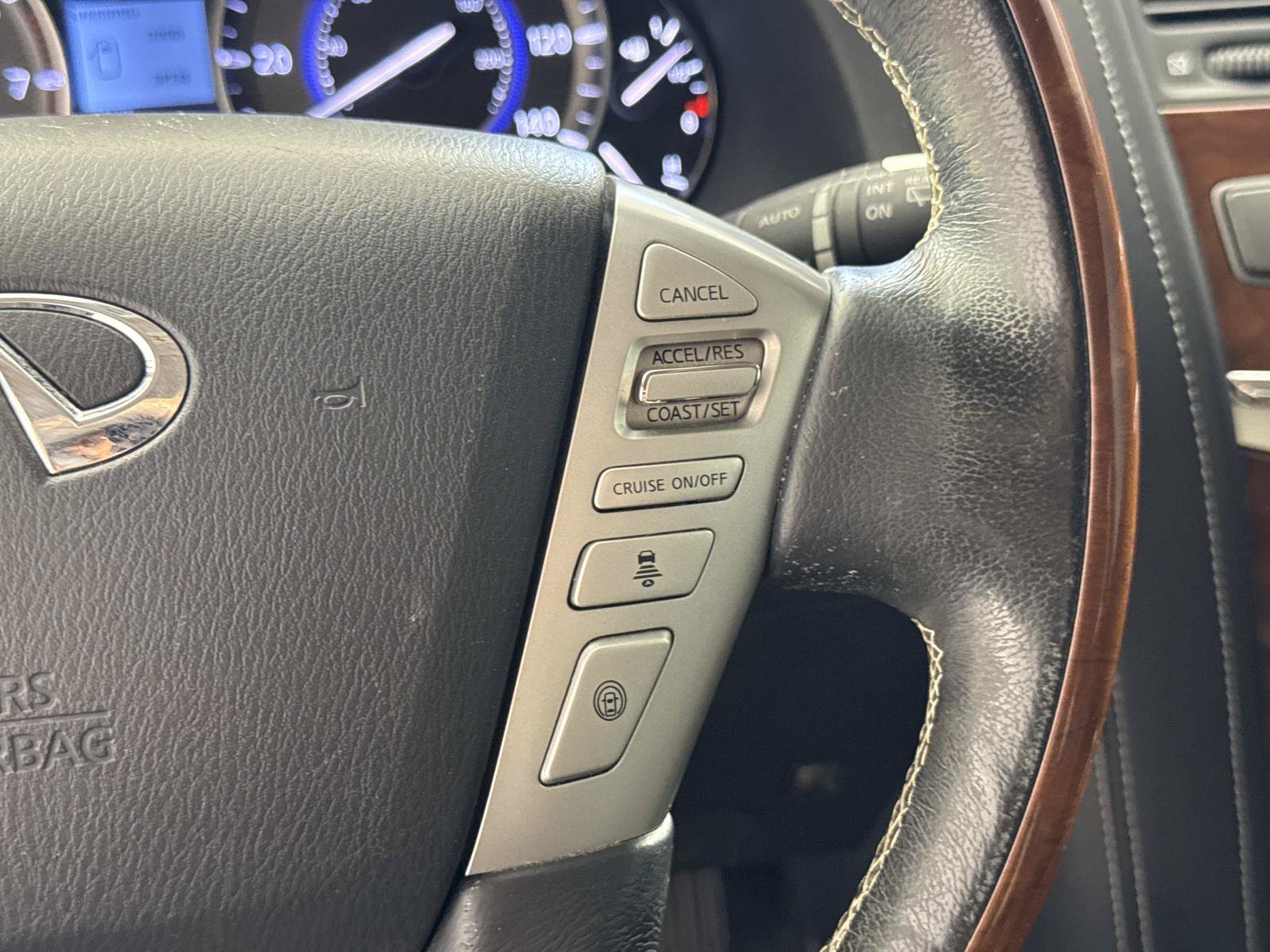 Used 2018 INFINITI QX80 2WD w/ Driver Assistance Package image 30