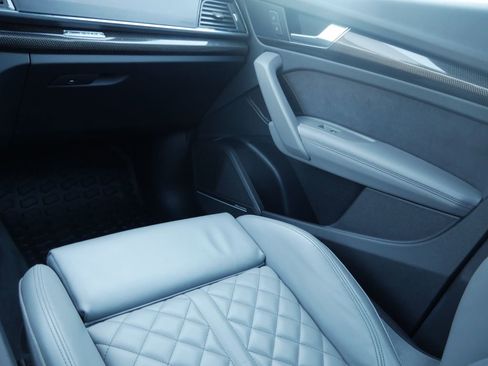 Certified 2023 Audi SQ5 Premium Plus w/ Premium Plus Package image 37