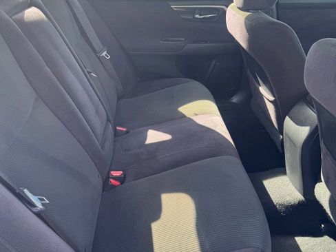 Used 2013 Nissan Altima 2.5 S image 12