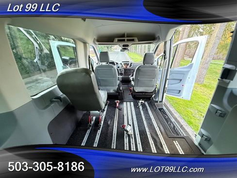 Used 2018 Ford Transit 150 XL image 53