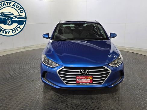 Used 2018 Hyundai Elantra SEL FWD image 2
