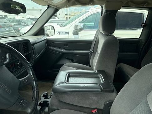 Used 2007 GMC Sierra 1500 SLE w/ Extended Cab Value Package AWD/4WD image 9