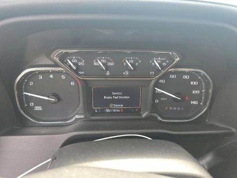 Used 2022 GMC Sierra 2500 SLE image 16