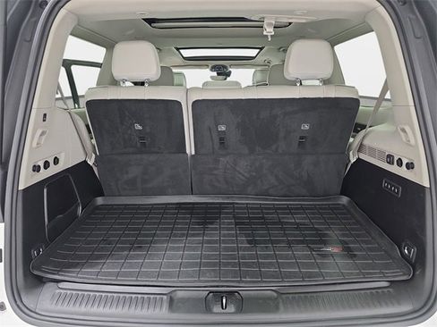 Used 2022 Jeep Wagoneer Series III w/ Premium Group I image 35