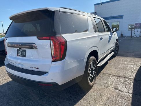 Used 2023 GMC Yukon XL AT4 AWD/4WD image 4