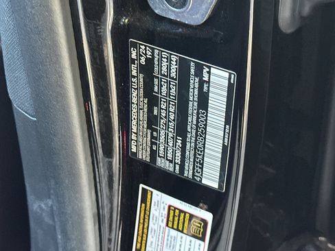 Certified 2024 Mercedes-Benz GLS 450 4MATIC image 38