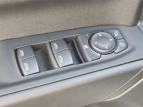 Used 2024 Chevrolet Silverado 1500 Custom image 13