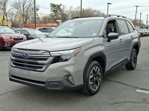 Certified 2025 Subaru Forester Premium w/ Convenience Package #1 image 3