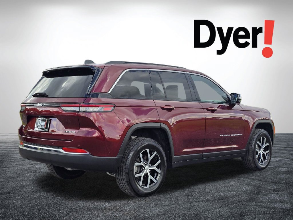 Used 2025 Jeep Grand Cherokee Limited RWD image 4