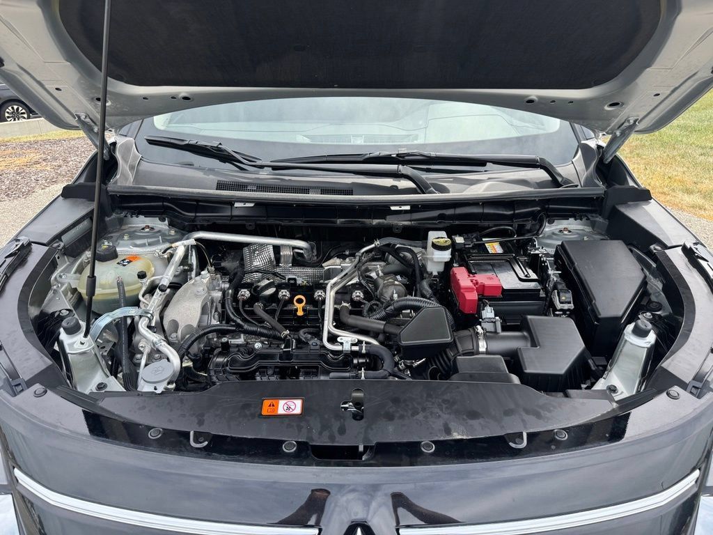 Used 2025 Mitsubishi Outlander SE AWD/4WD image 10