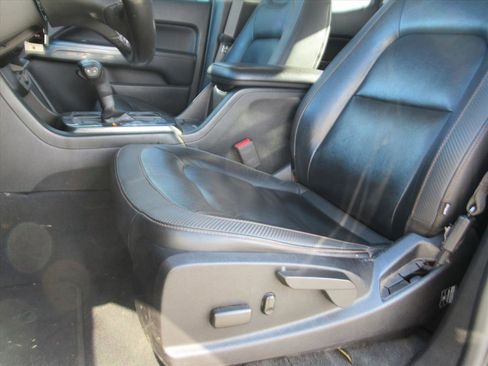 Used 2021 GMC Canyon AT4 w/ Driver Alert Package image 15