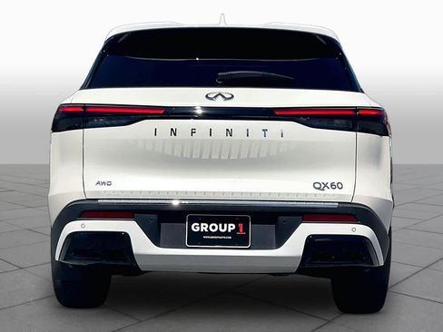 Used 2023 INFINITI QX60 Luxe w/ Cargo Package AWD/4WD image 4