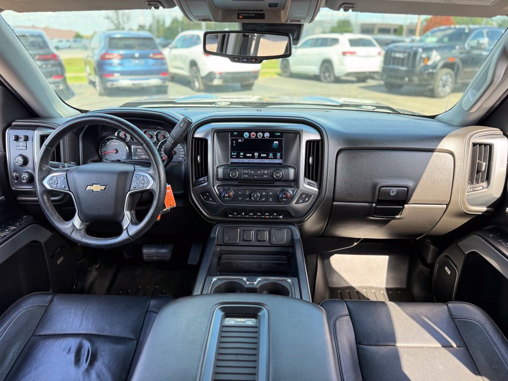 Used 2016 Chevrolet Silverado 1500 LTZ Z71 w/ LTZ Plus Package AWD/4WD image 2