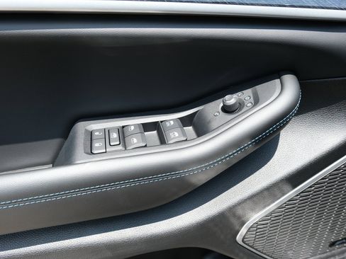 Used 2024 Jeep Grand Cherokee Trailhawk w/ Luxury Tech Group III image 32