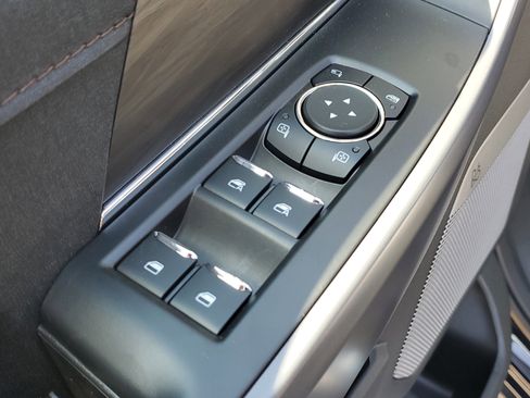 New 2025 Ford F150 Lariat w/ Equipment Group 502A High image 17