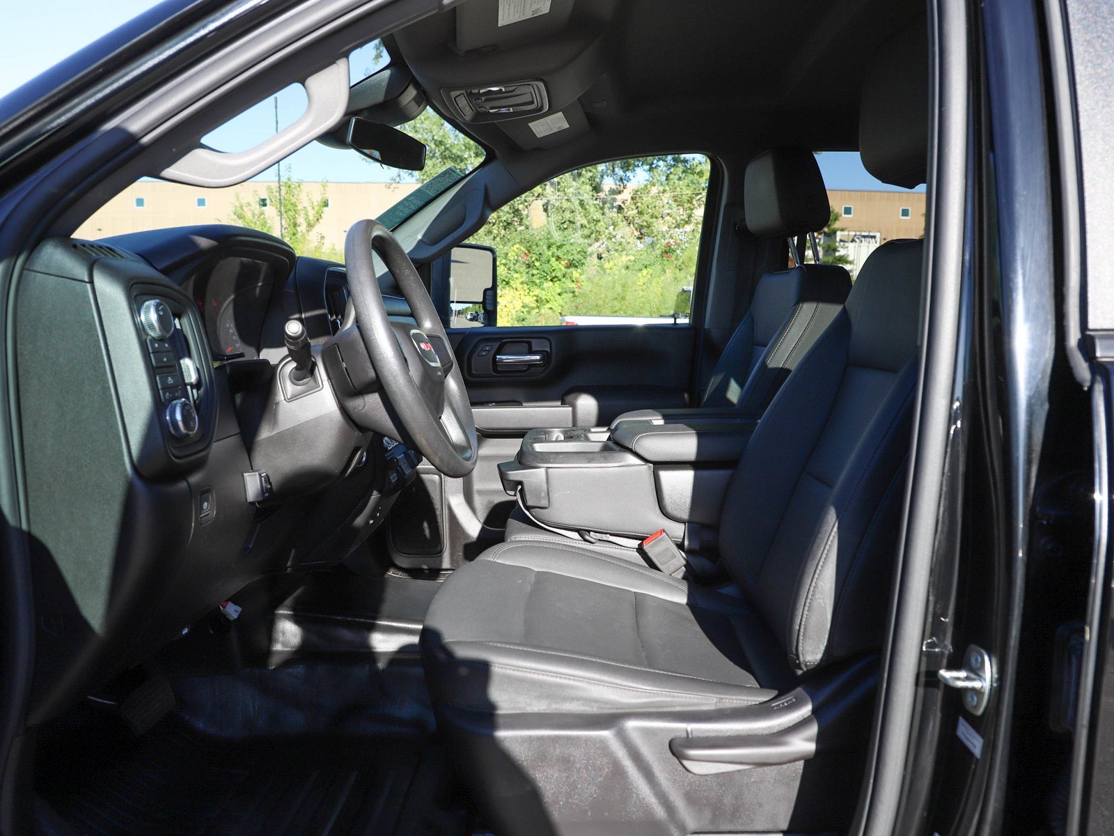 Used 2024 GMC Sierra 2500 Pro AWD/4WD image 22