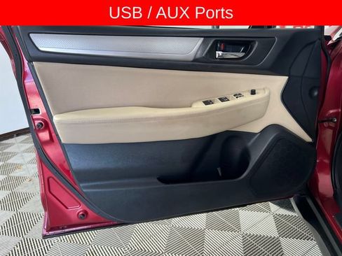 Used 2018 Subaru Outback 2.5i Premium AWD/4WD image 11