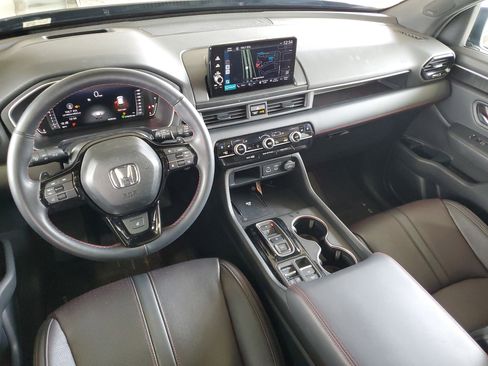 Used 2025 Honda Pilot Black Edition image 12