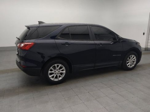 Used 2020 Chevrolet Equinox LS w/ LPO, Cargo Package FWD image 10