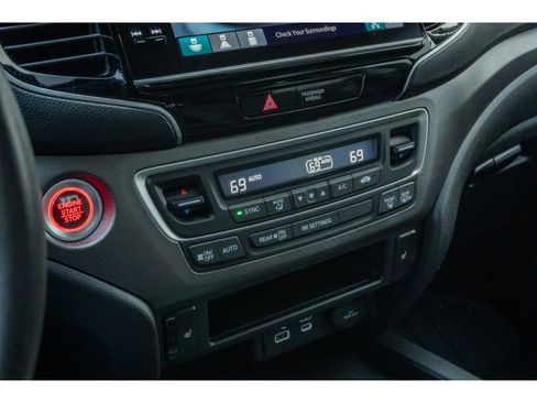 Used 2025 Honda Ridgeline RTL image 25