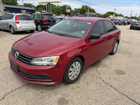 Used 2016 Volkswagen Jetta S FWD image 1