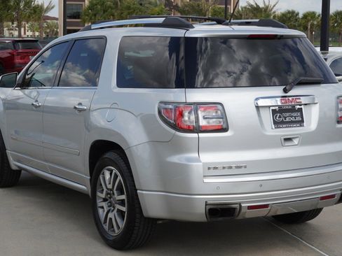 Used 2014 GMC Acadia Denali image 8