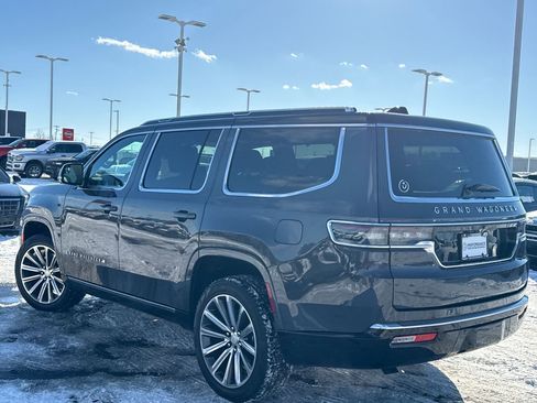Used 2024 Jeep Grand Wagoneer Series II w/ Convenience Group III image 5