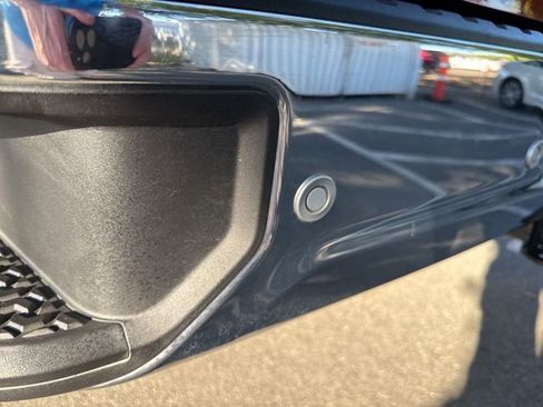 Used 2025 GMC Sierra 3500 SLT w/ SLT Premium Package image 11