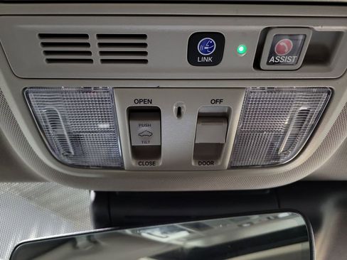 Used 2019 Honda Accord Touring image 22