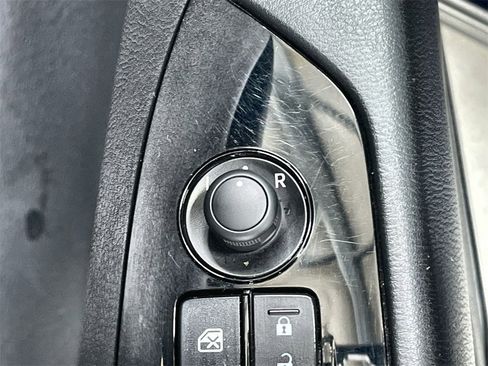 Used 2018 MAZDA CX-5 Touring w/ Preferred Equipment Package image 15