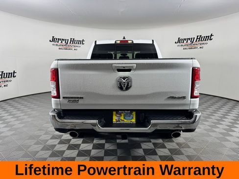 Used 2022 RAM 1500 Big Horn AWD/4WD image 8